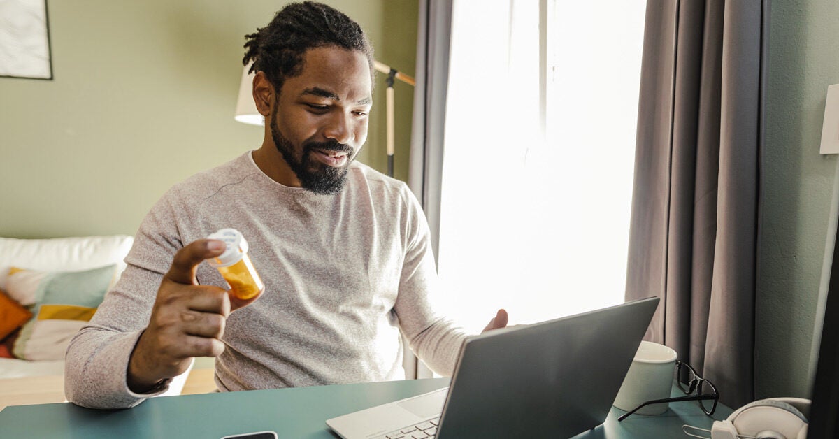 Cost Plus Drugs vs. Optum Rx comparaison des services